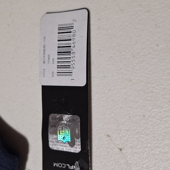 Tennessee Titans Outer Stuff Navy One Piece Bottom Buttons 24 Months - Picture 10 of 14